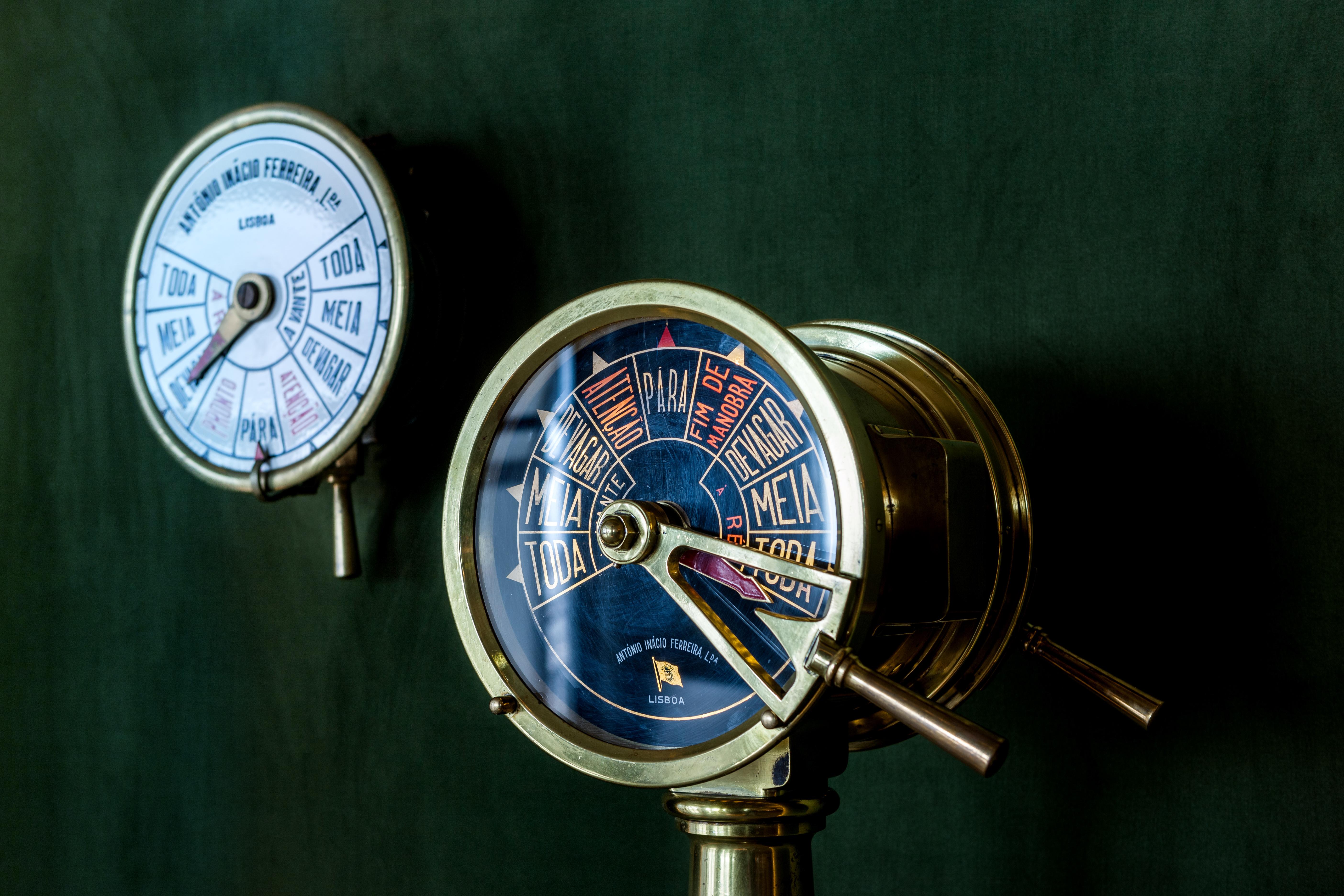大西洋亚速尔格兰德酒店 蓬塔德尔加达 外观 照片 A pressure gauge